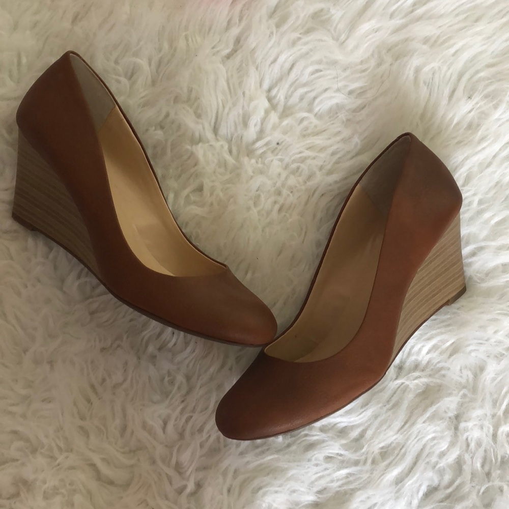 🌵Jessica Simpson brown wedge pump